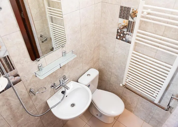 Center Walk And Bukarest