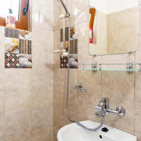 Center Walk And Βουκουρέστι