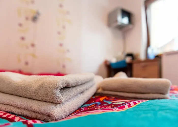 بيت ضيافة Center Walk And 3*