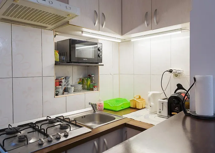 Center Walk And Guest house 3*