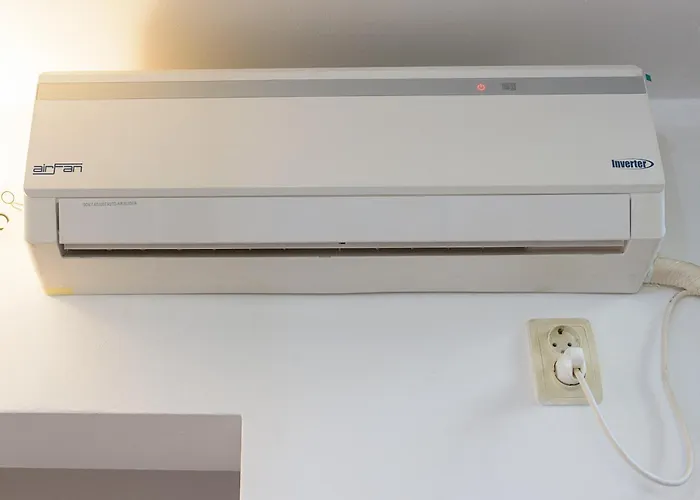 Center Walk And بيت ضيافة بوخارست