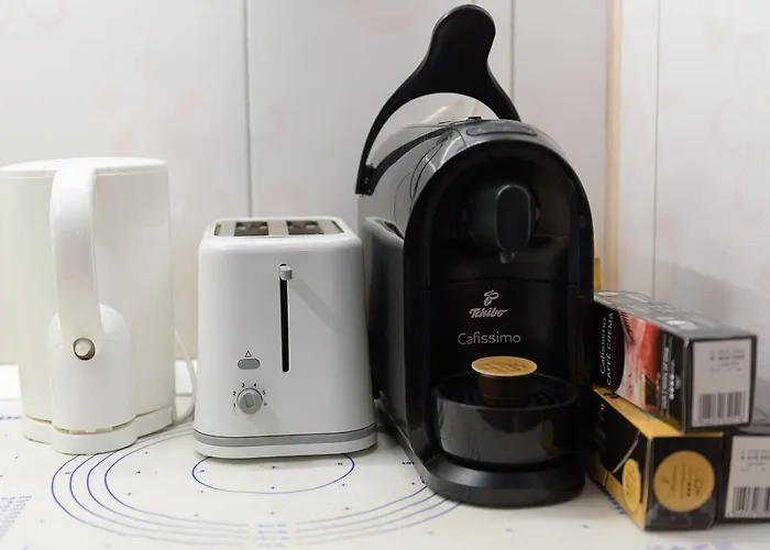 Center Walk And بيت ضيافة